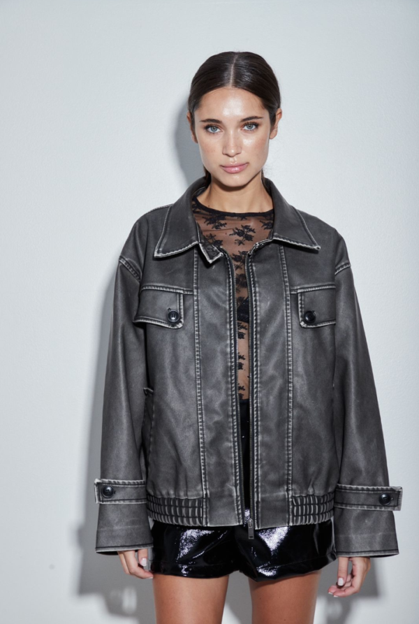 Campera Cuero Negro